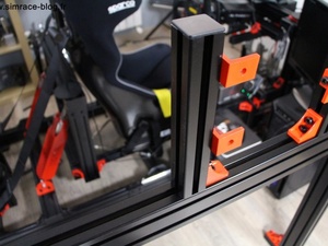 Review du support triple screen de JCL Simracing : Retour aux écrans ?